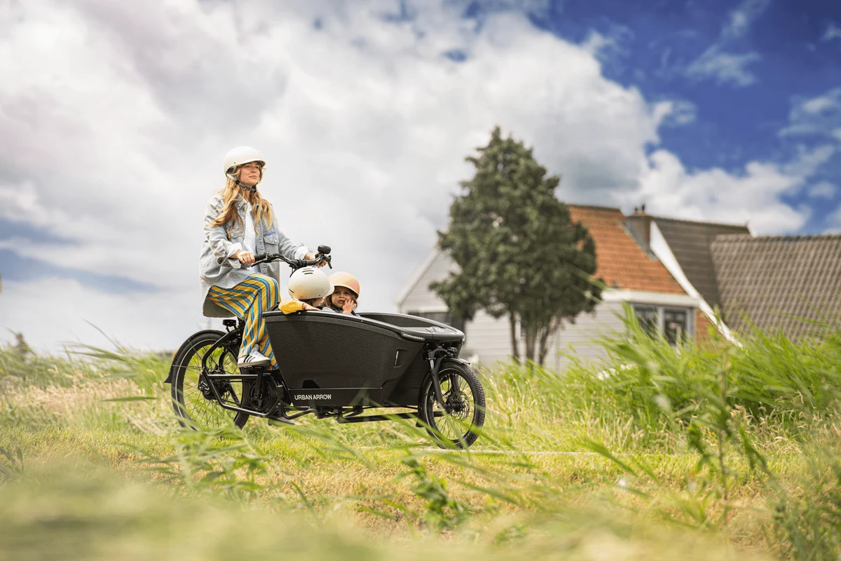 Urban Arrow Familynext Black 561